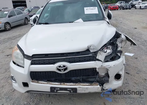 2011 Toyota Rav4 Limited z USA, uszkodzony, nr VIN 2T3YF4DV4BW069139
